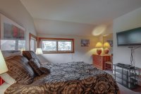 532 East Mountain