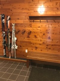 526 East Mountain Trail Creek
