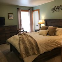 526 East Mountain Trail Creek