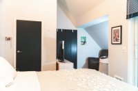 2638 East Mountain