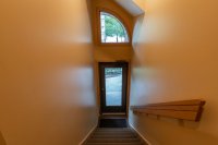 182 Highridge
