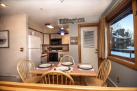 180 High Ridge