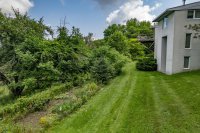 148B East Hill