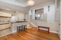 148B East Hill