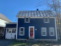 1097 West Woodstock