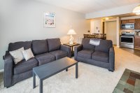 135 E Mountain