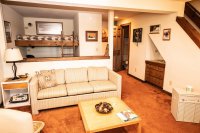 934 East Ash Hawk Ledges