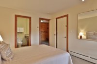 526 East Mountain