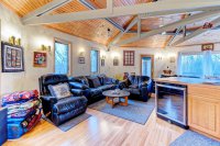 185 Southview