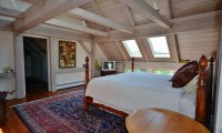 1239 Peterkin Hill