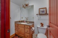 140 Burke Hollow