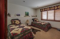 140 Burke Hollow