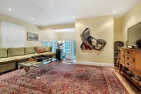 7 Townhouse
