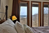 225 Falcon Ridge Hawk
