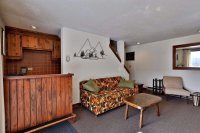 225 Falcon Ridge Hawk