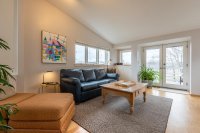 148 East Hill