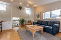 148 East Hill