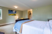 148 East Hill