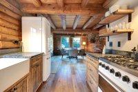 3369 Hartland Hill