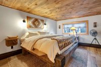 3369 Hartland Hill
