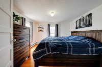 62 East Washington