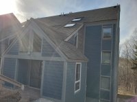 697 East Mountain