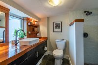 148 East Hill