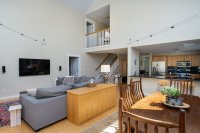 691 Barrows Towne