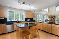 691 Barrows Towne