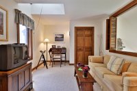 1048 East Ash Hawk Resort