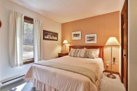 1048 East Ash Hawk Resort