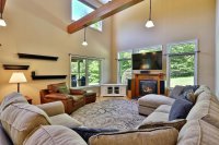 187 South Hill