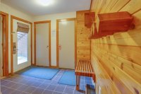 530 East Mountain