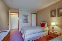 530 East Mountain