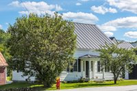 1157 West Woodstock