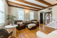 1157 West Woodstock
