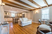 1157 West Woodstock