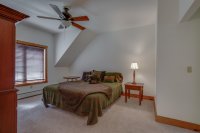140 Burke Hollow