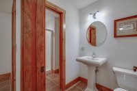 140 Burke Hollow