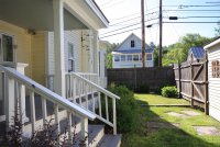 1082 West Woodstock