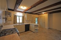 1082 West Woodstock