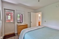 182 High Ridge