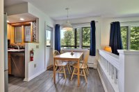182 High Ridge