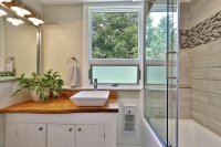 369 Tozier Hill