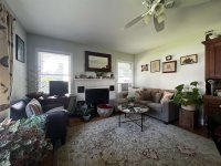 10 Avenue B