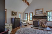 215 Doubleday Hill