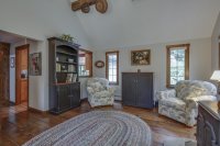 215 Doubleday Hill