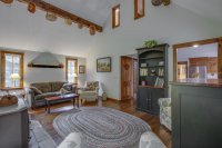 215 Doubleday Hill