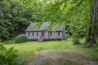 215 Doubleday Hill