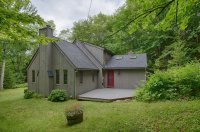 215 Doubleday Hill